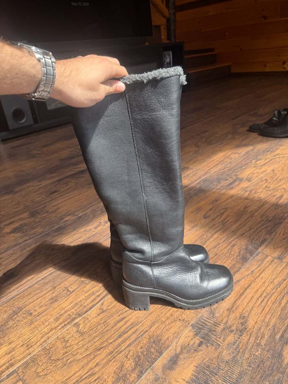 Black Leather Faux Fur Lined Lug Sole Knee High Boots Size 6.5